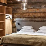 Kelo Hotel