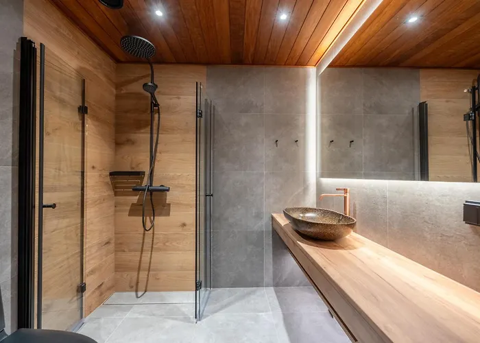 Kelo 5* サーリセルカ